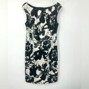 Adrianna Papell black white floral dress 6 sleeveless ruching midi | U223